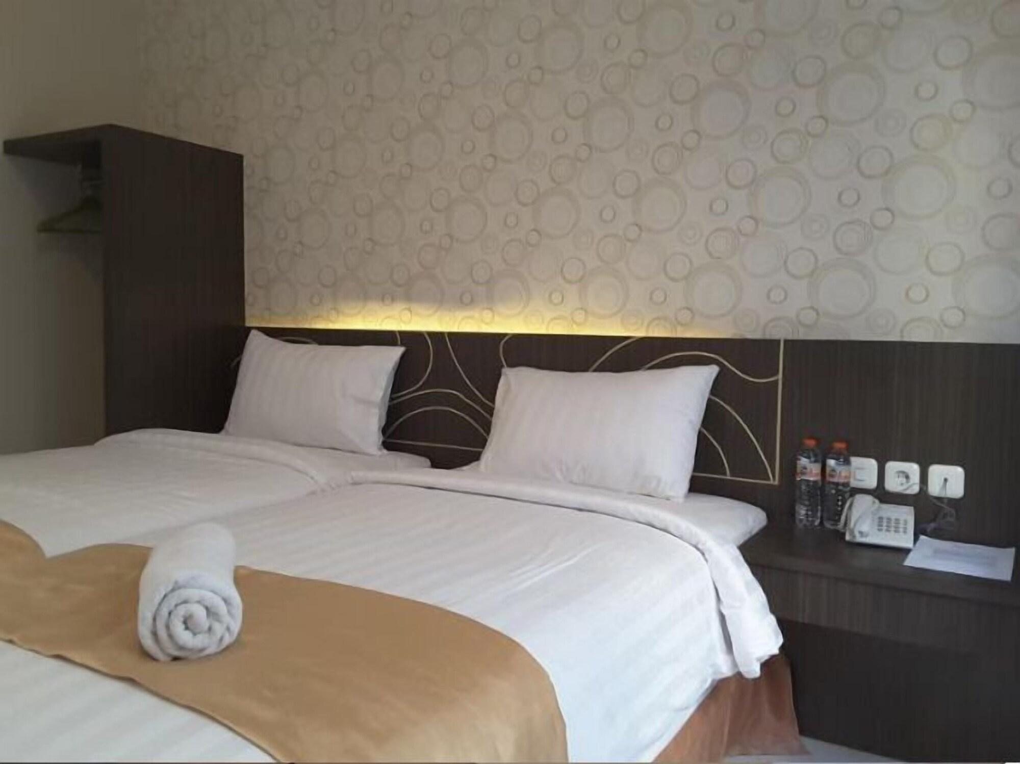 Nutana Hotel Mataram Ngoại thất bức ảnh