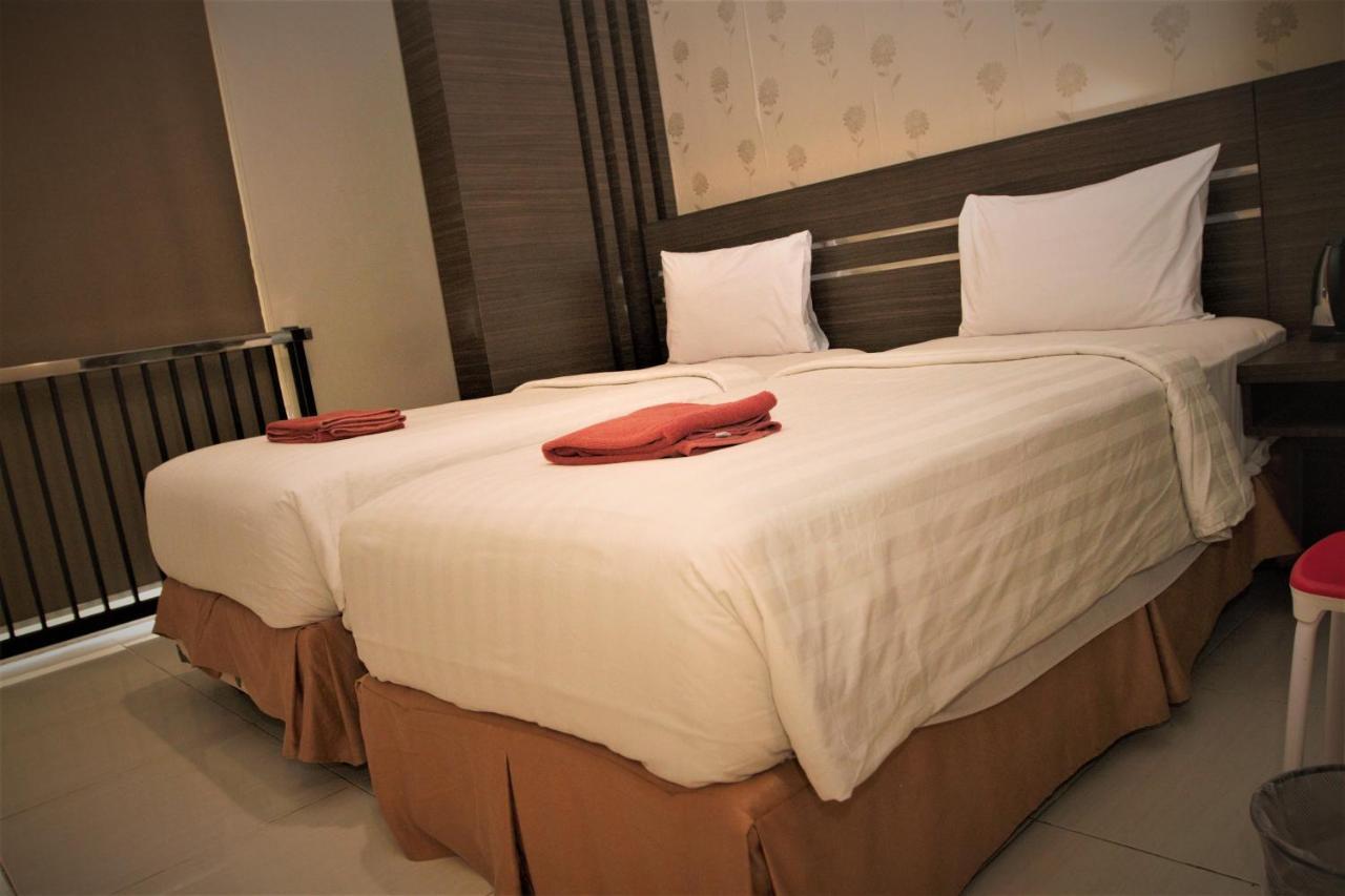 Nutana Hotel Mataram Ngoại thất bức ảnh
