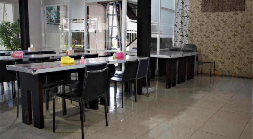 Nutana Hotel Mataram Ngoại thất bức ảnh