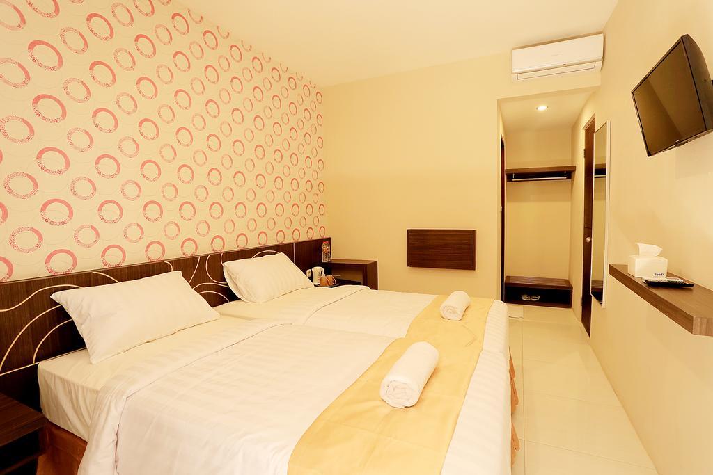 Nutana Hotel Mataram Ngoại thất bức ảnh